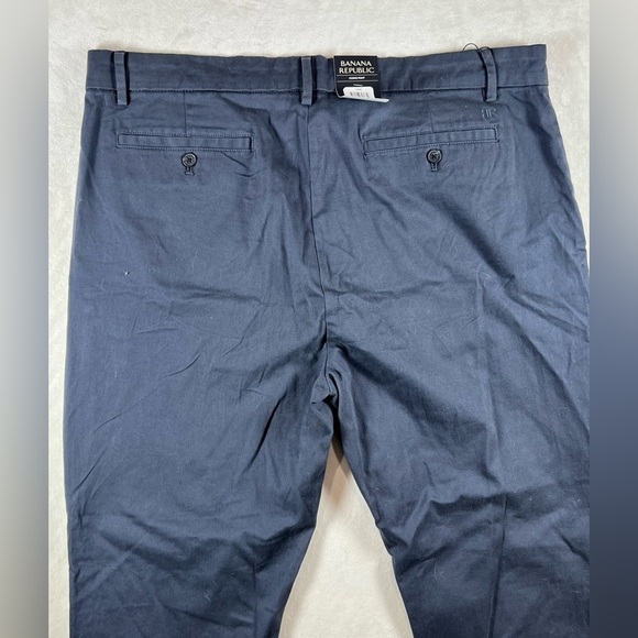 NWT Banana Republic 40W 32L Classic Navy Chino Pants C14 - Picture 9 of 10